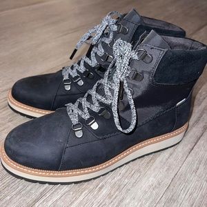 Women’s Toms Black Lace Up Boots NEVER WORN